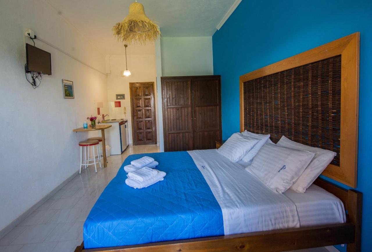 Villa Spyridoula Studios On The Beach Sidárion المظهر الخارجي الصورة