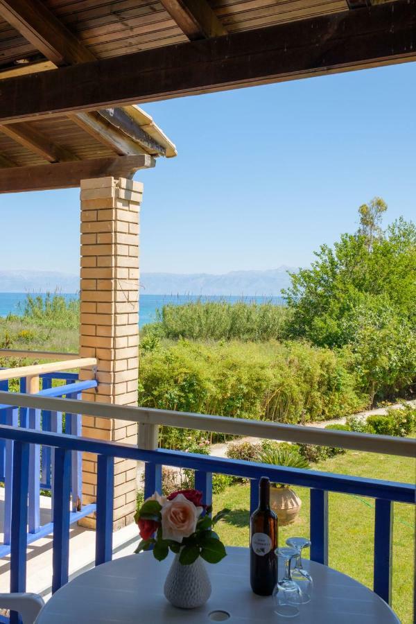 Villa Spyridoula Studios On The Beach Sidárion المظهر الخارجي الصورة